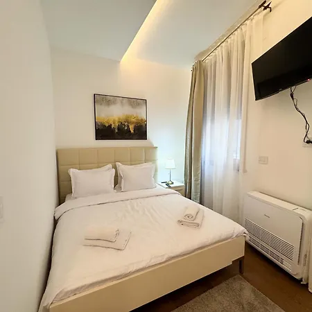 Apartamento Cetinjska Palace Belgrado
