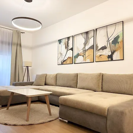 Cetinjska Palace Белград