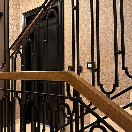 Cetinjska Palace * Belgrado