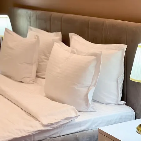 Апартаменты Cetinjska Palace *