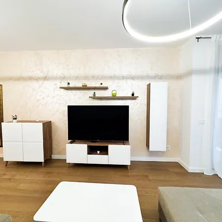 Cetinjska Palace Белград