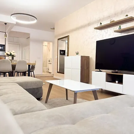 Cetinjska Palace Апартаменты